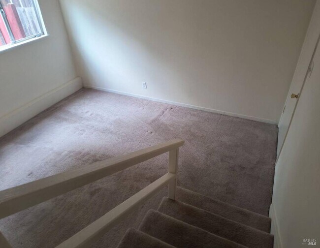 Building Photo - 1308 Kaehler St