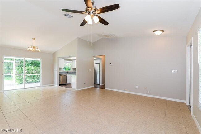 Building Photo - 1322 SE 33rd Terrace