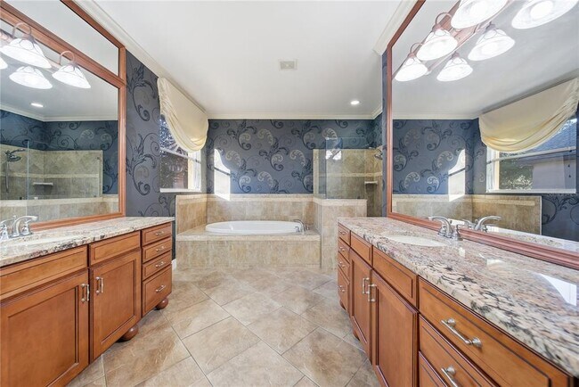 Building Photo - 19238 Climbing Aster Dr