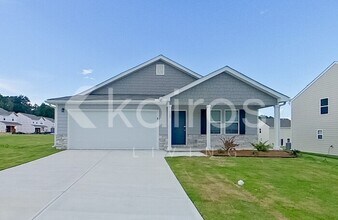 Building Photo - 133 George Oxford Dr