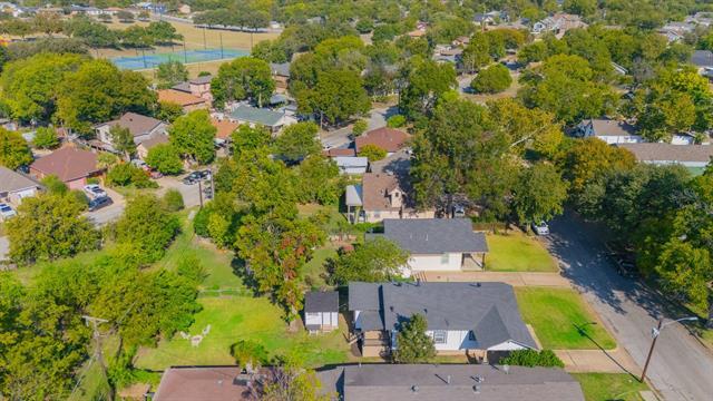 Building Photo - 1811 Denver Ave