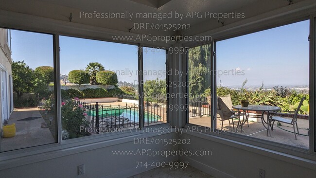 Building Photo - 3246 Dolonita Ave