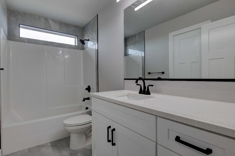 Building Photo - 711 Rio Vis Lp