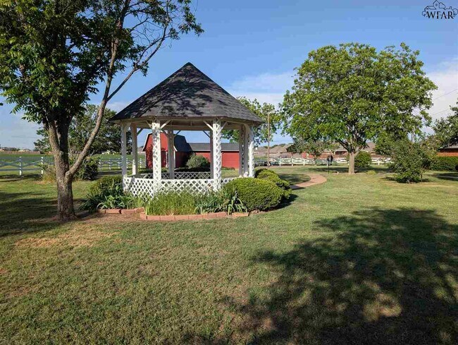 Building Photo - 1431 Cherokee Cir
