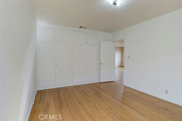 Building Photo - 1209 E Lexington Dr