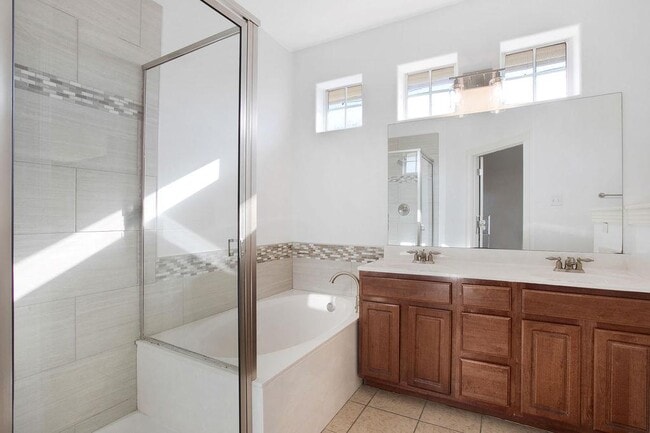 Building Photo - 6715 Windrift Way