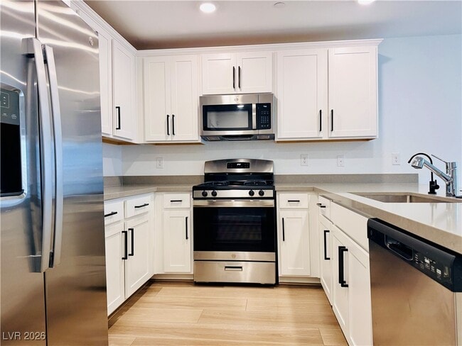 Building Photo - 10775 Blake Gardens Ct