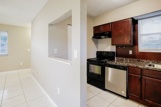 Building Photo - 7311 Miramar Pkwy