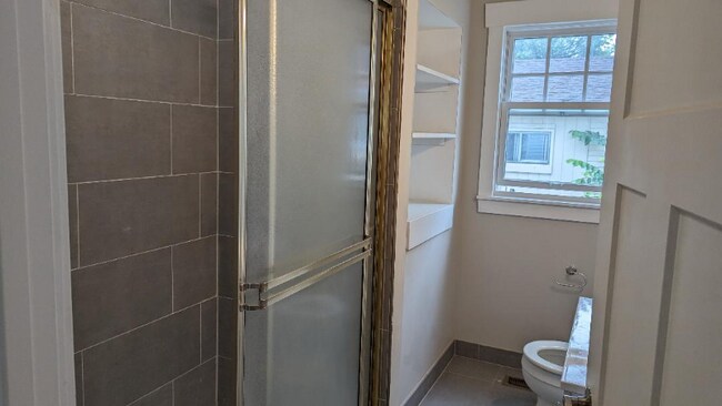 Building Photo - 709 N Fayette St