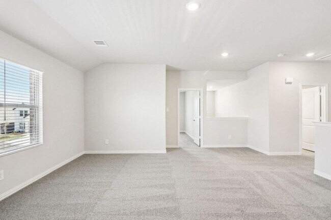Building Photo - 709 Tidal Dr