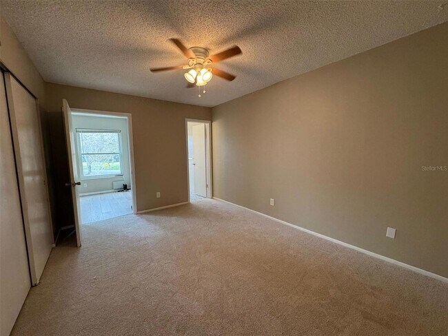 Building Photo - 2385 Tahitian Ln