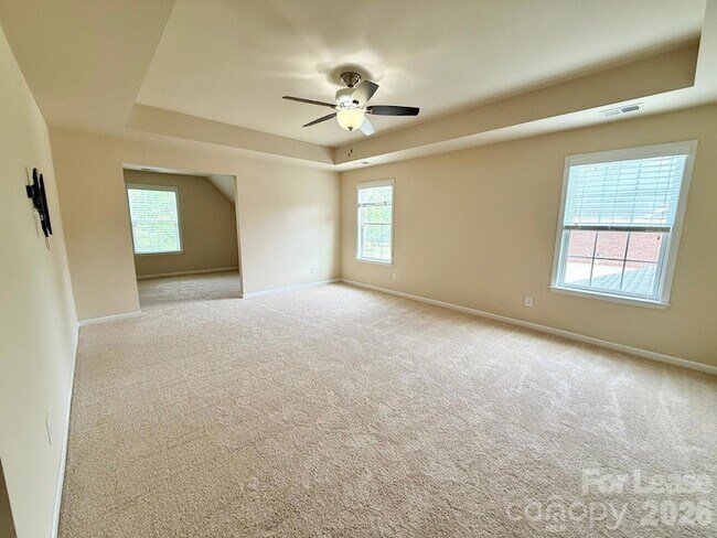 Building Photo - 1009 Providence Forest Dr