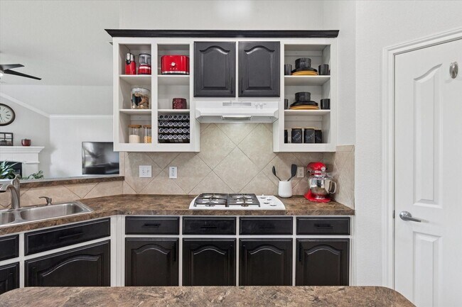 Building Photo - Luxury Living in Tehama Ridge with an EV-Ready Garage & Resort-Style Community Amenities!