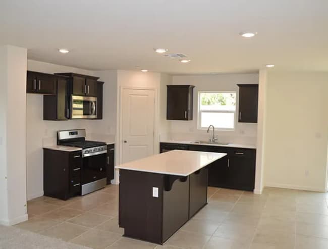 Building Photo - 765 Jessie Dr