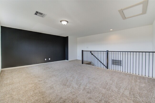 Building Photo - 29631 Ella Larchmont Ct