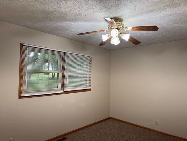 Building Photo - Available May 29th, 2026!