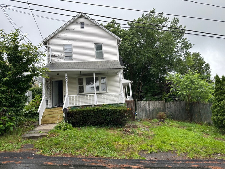 Building Photo - 30 E Germania St