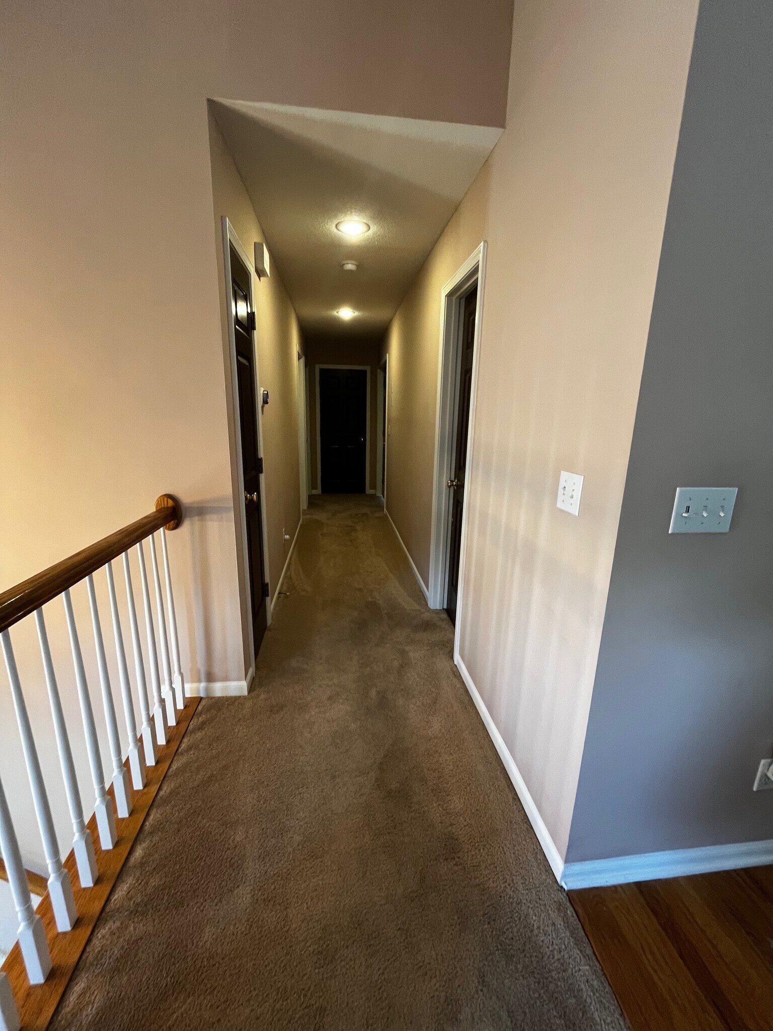 Building Photo - 1305 Easton Ct