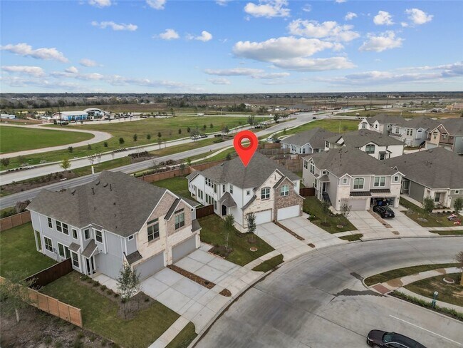 Building Photo - 4935 Anders Ln