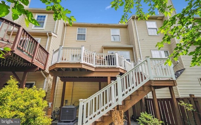 Building Photo - 15907 Elf Stone Ct