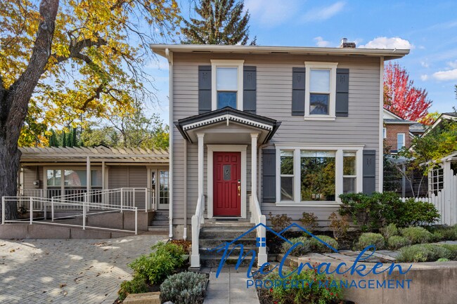 Building Photo - Fully furnished, pet-friendly, and available for mid-term stays with a 30-day minimum