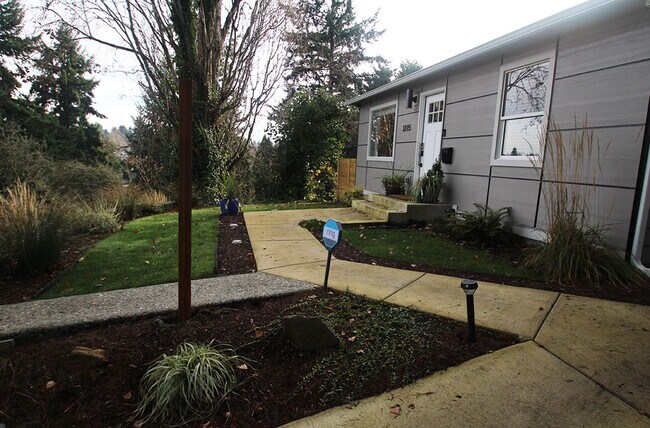 Building Photo - 3115 SW 97th St