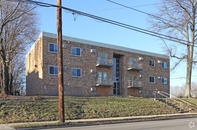 Primary Photo - 2329 Harrison Ave
