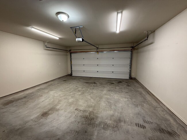 Building Photo - 3311 Malmaison Road