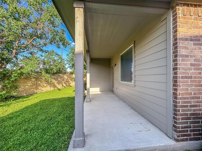 Building Photo - 9119 Margaret Jewel Ln