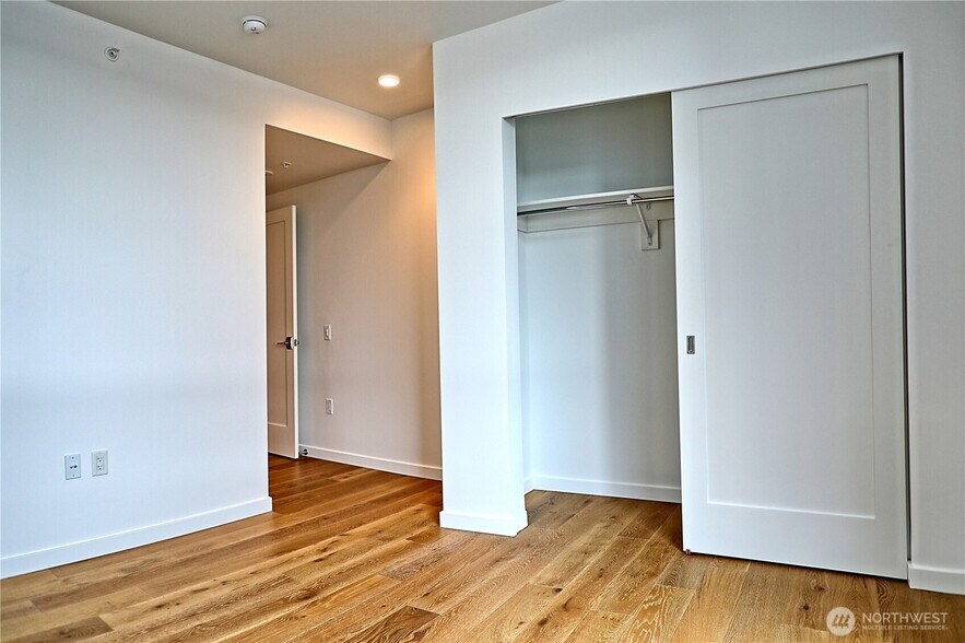 Building Photo - 1808 Minor Ave