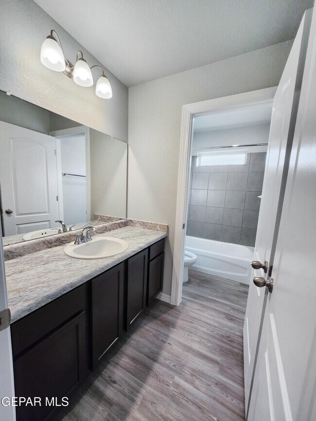 Building Photo - 14384 Star Cactus Ave