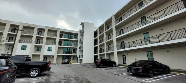 Building Photo - 8001 NW 41st St