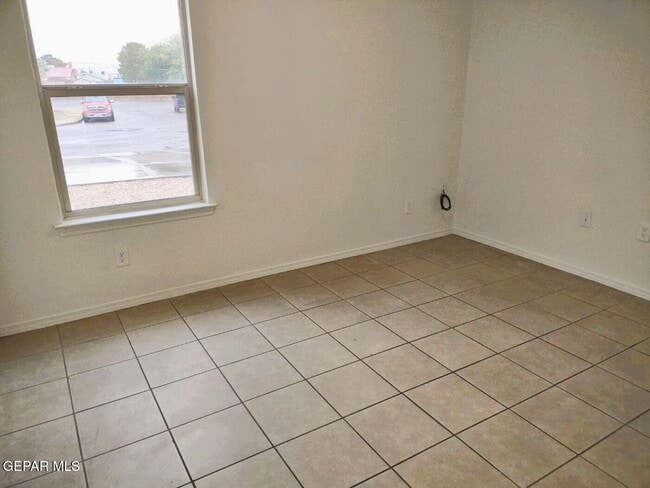 Building Photo - 9488 Landry McKee Ln