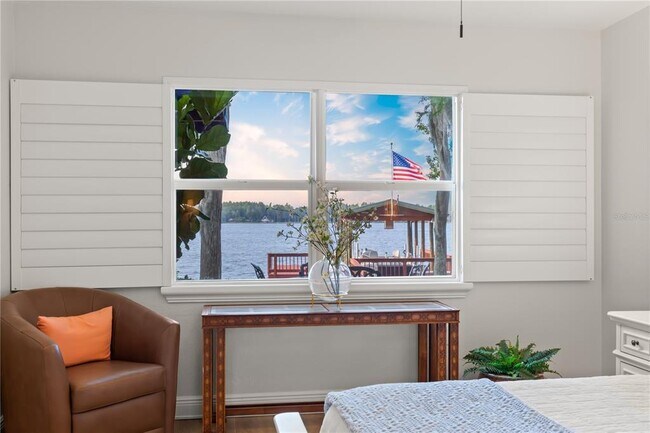 Building Photo - 17527 Canal Shores Dr