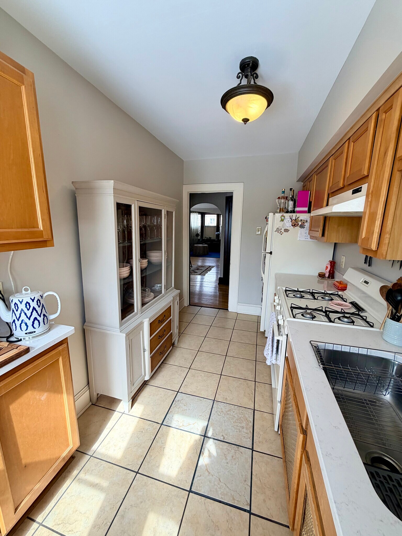 Building Photo - 1425 E Capitol Dr