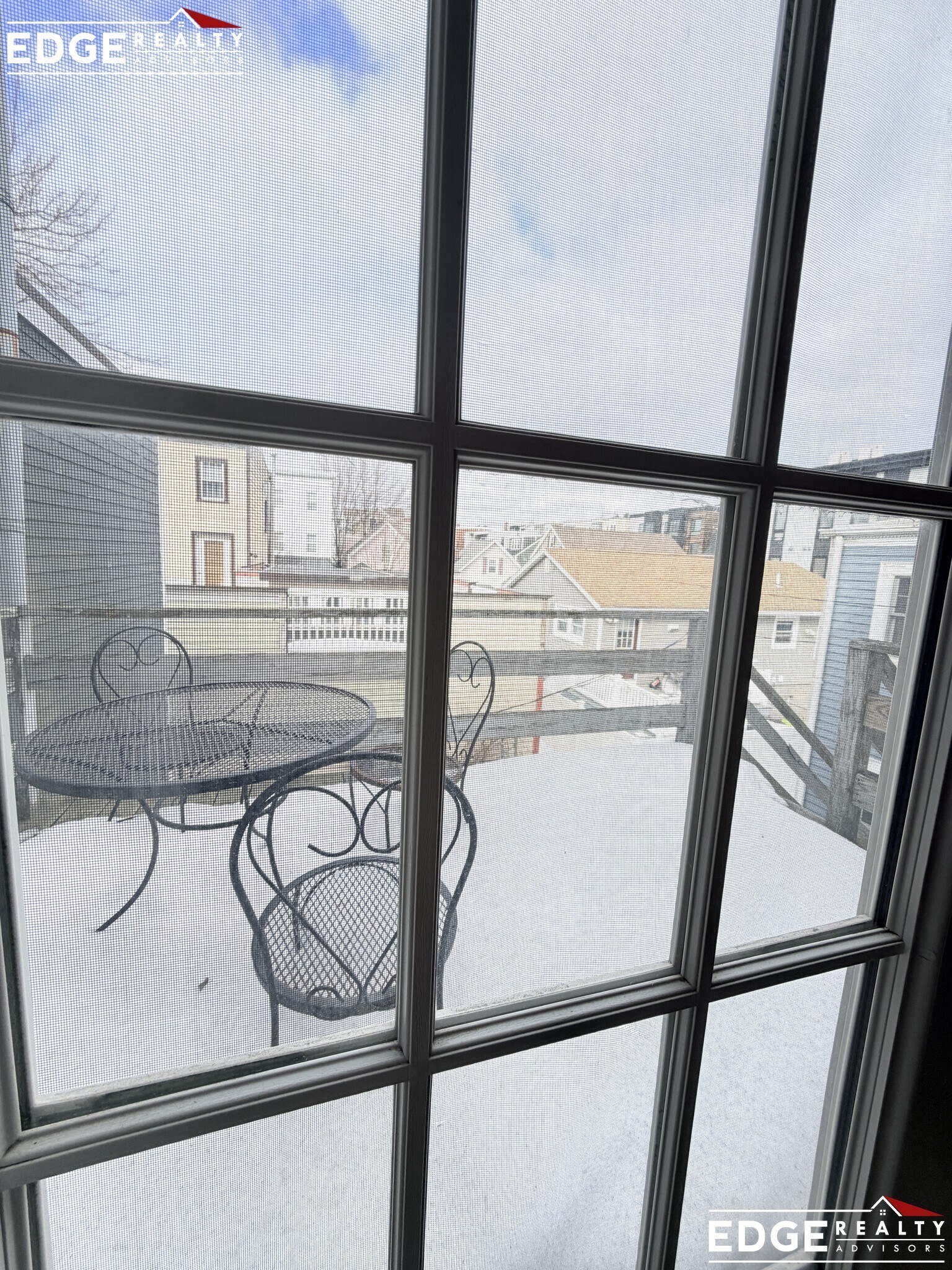 Building Photo - 7 Cottage St