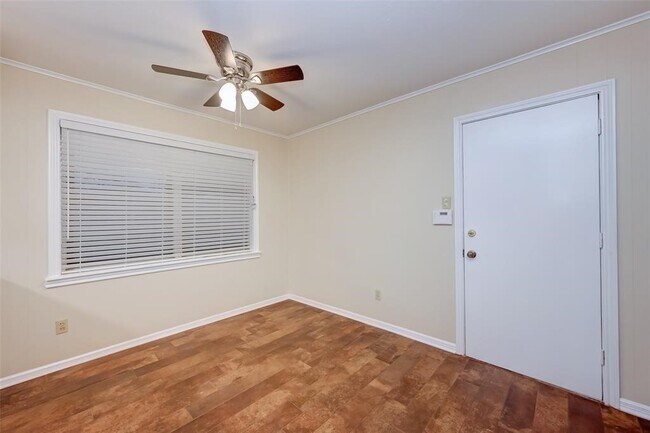 Building Photo - 6543 Kury Ln