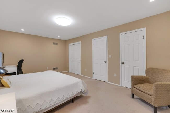 Building Photo - 34 Stockton Ct