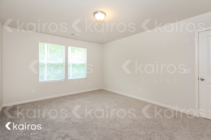 Building Photo - 715 Ruston Dr SE