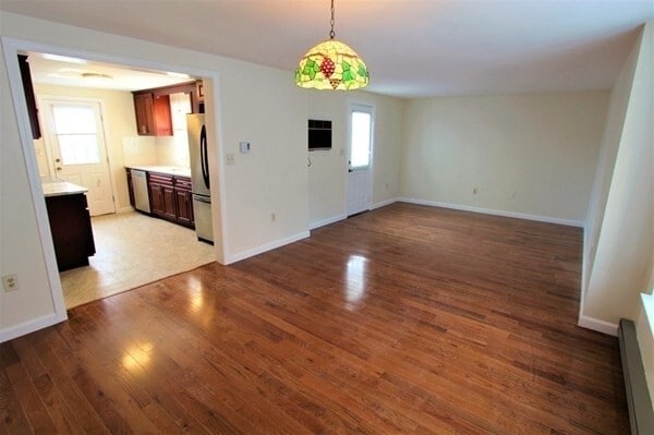 Building Photo - 27 Fallon Ct