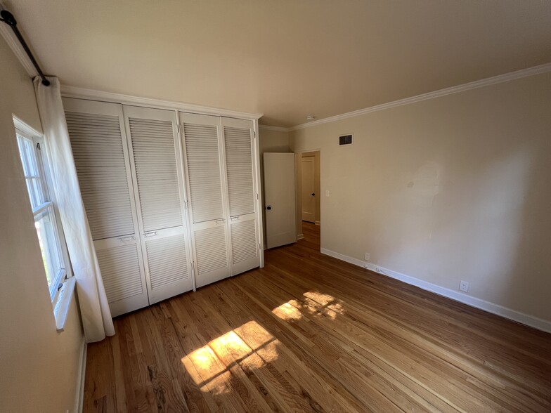 Bedroom3 - 2528 Front St