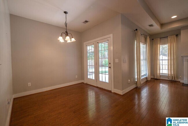 Building Photo - 216 Chesser Way