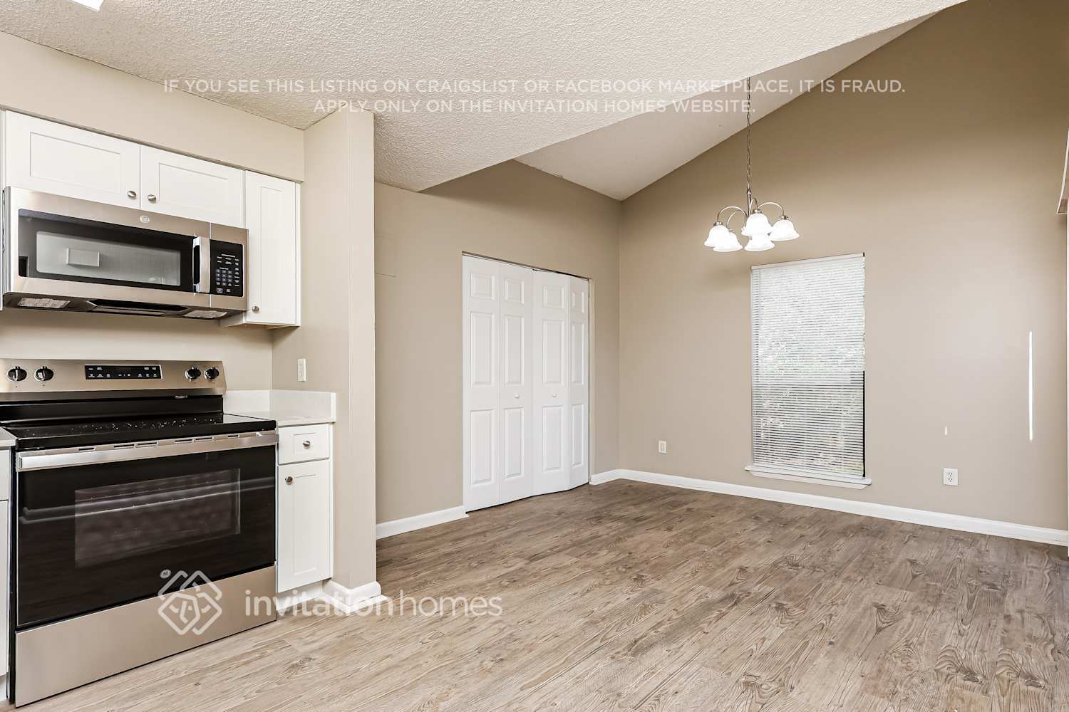 Building Photo - 3381 Maiden Voyage Cir S