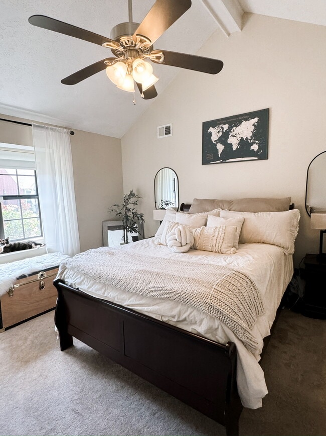 Building Photo - 30 Sweet Gum Ln