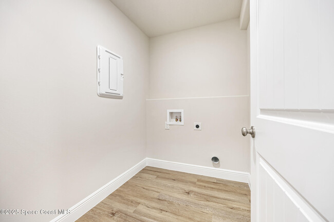 Building Photo - 167 Autumn Woods Dr