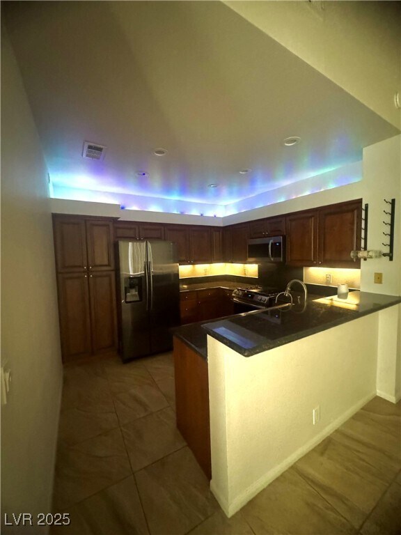 Building Photo - 5155 W Tropicana Ave