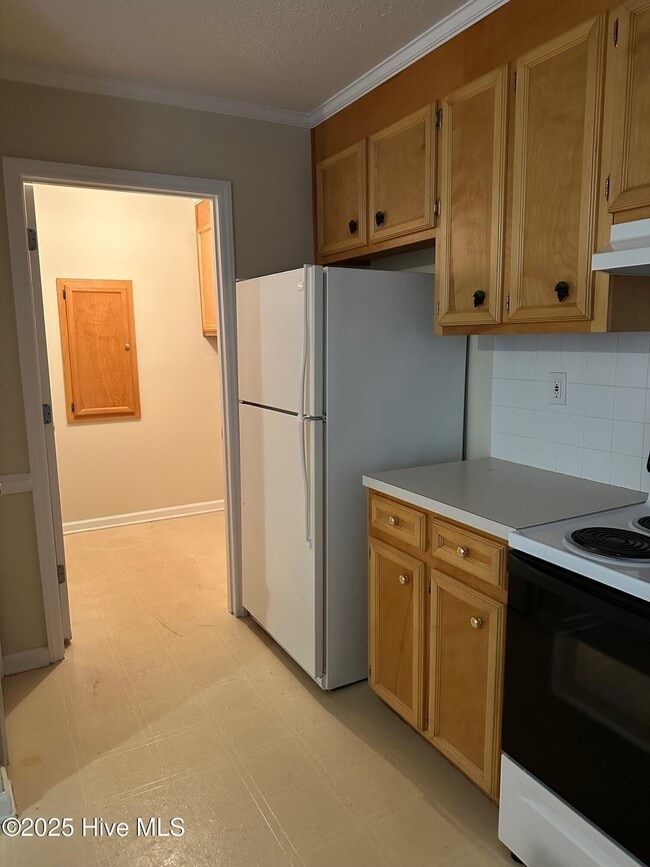 Building Photo - 3917 Sterling Pointe Dr