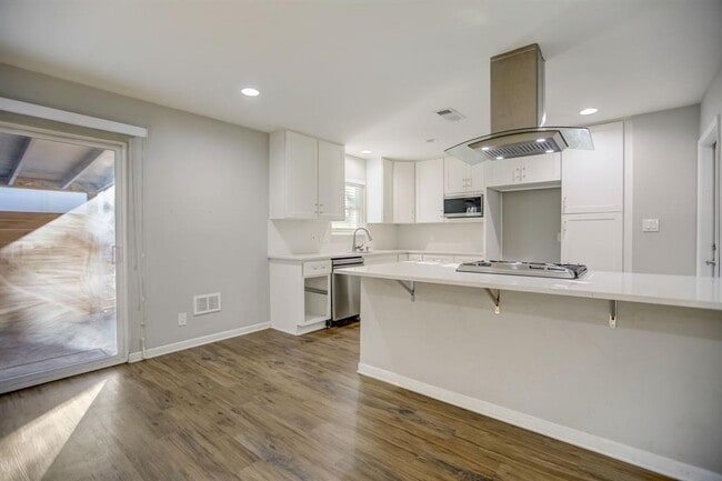 Building Photo - 2507 Rogge Ln