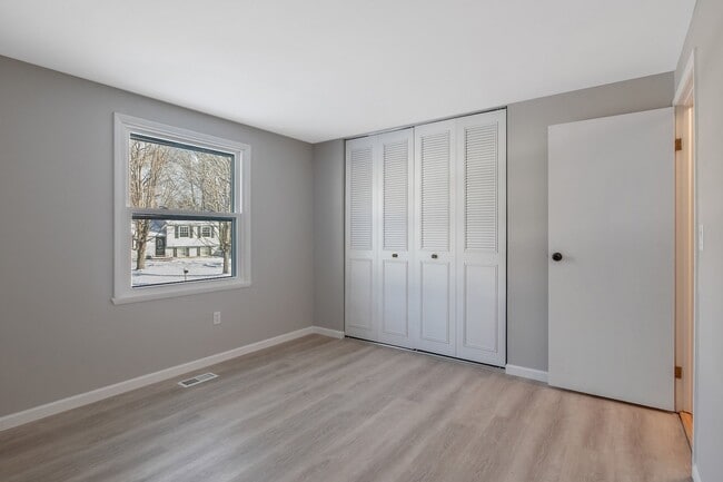 Building Photo - 4210 Trotwood Ln