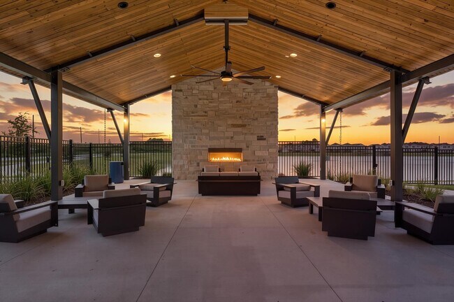 Building Photo - 602 Sandy Bay Ln